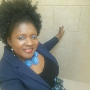 Meet your Posher, Priscilla